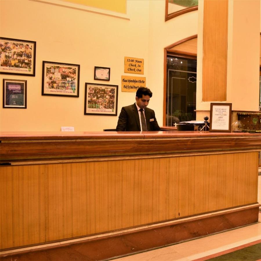 The Central Park Hotel Gwalior Exterior foto