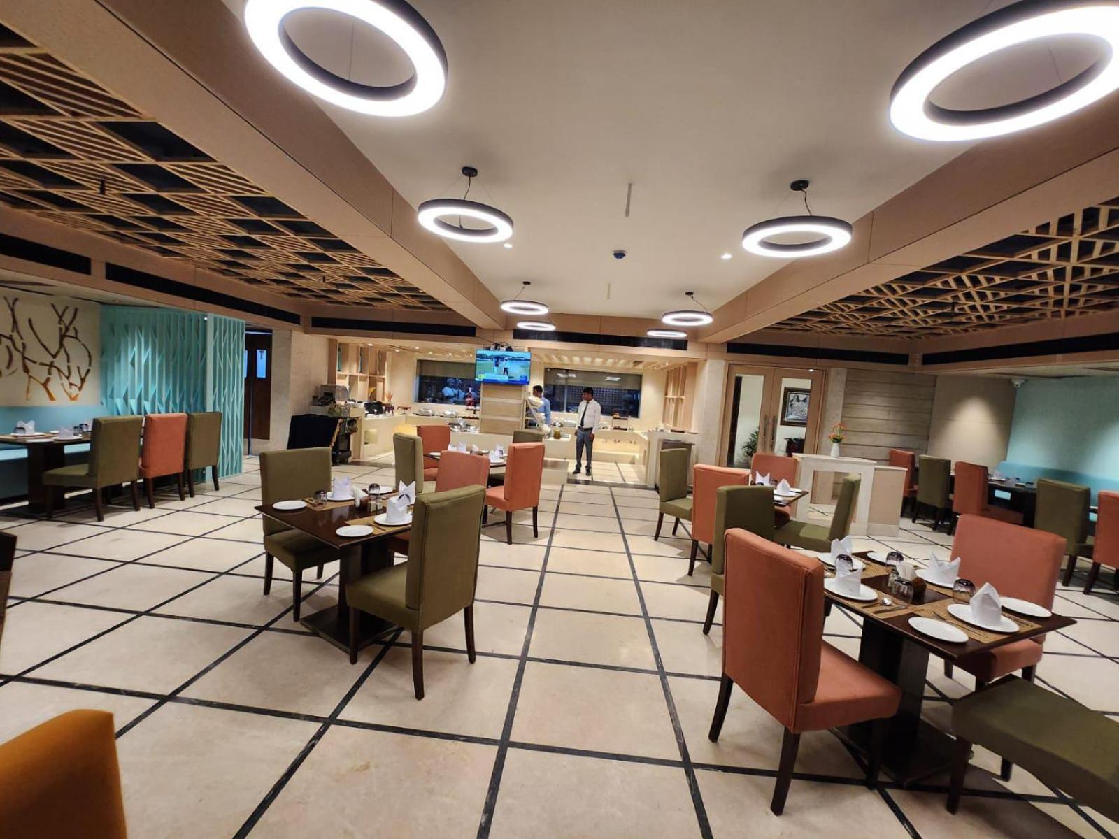 The Central Park Hotel Gwalior Exterior foto